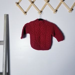 BABY GAP RED SWEATER SIZE 12 TO 18 MONTHS